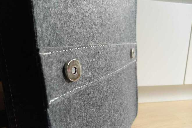 Kleine Umhängetasche FILZ mit edler Stickerei -NEU-