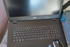 verkaufe: Acer Notebook mit Zubehör wie neu zu verkaufen