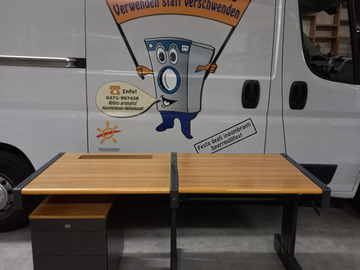 verschenke: VERSCHENKE Schreibtisch mit Rollcontainer