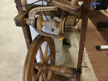 tausche: Spinnrad und Haspel