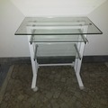 vendo: PC Tisch aus Glas sehr guter Zustand