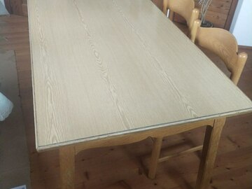 verkaufe: Tavolo in legno con 4 sedie