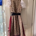 verkaufe: Zauberhaftes Dirndl Grösse 36