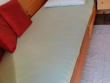 verkaufe: Verkaufe zwei extragroße Einzelbetten