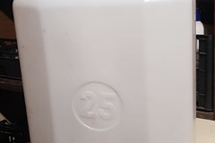 verkaufe: Verschiedene Kanister