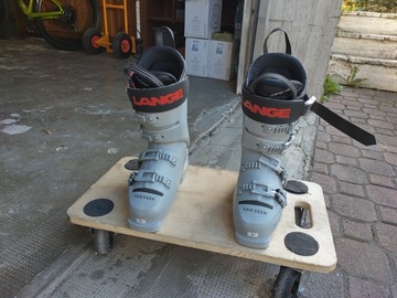 verkaufe: Verkaufe Skischule LANGE model Van Deer