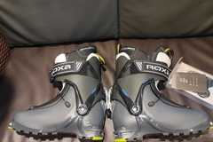 vendo: Roxa Tourenskischuhe Neu