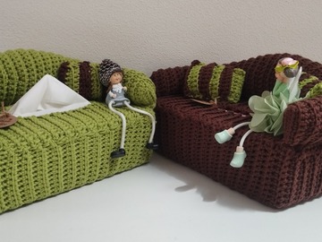 verkaufe: Taschentuchbox in Sofa-Form 