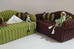 verkaufe: Taschentuchbox in Sofa-Form 