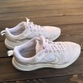 verkaufe: Nike Turn- bzw. Hallenschuhe, Gr. 38